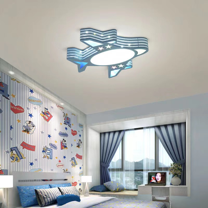 Cartoon Airplane Ceiling Light - Baby Nursery Chandelier บทวิจารณ์และราคา